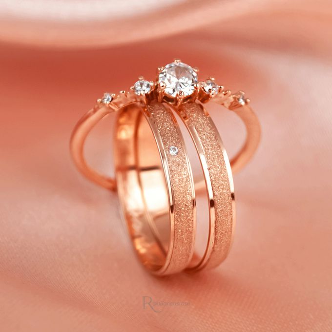 Aliança de Casamento em Ouro Rosé 3mm Fiora e Anel Solitário Elanor - Combo