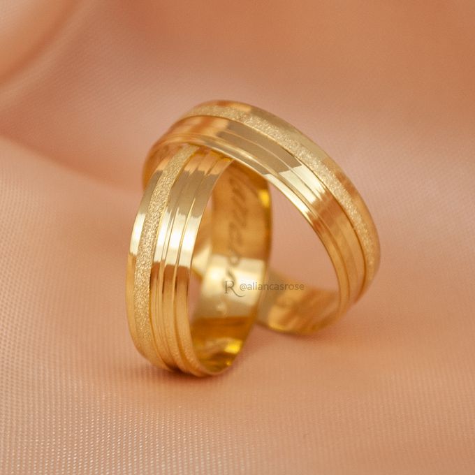 Aliança de Casamento em Ouro 18k 6mm Frisos França - Par