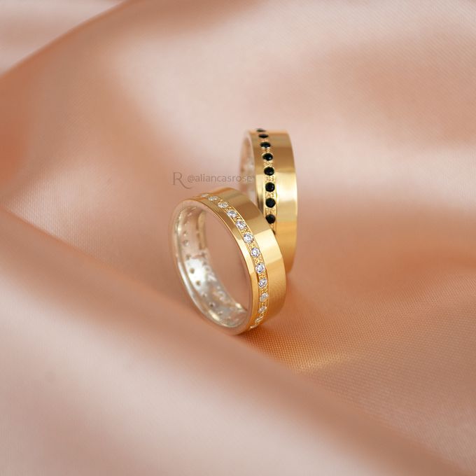 Aliança de Noivado Casamento Revestida em Ouro 6mm Cravação Eclipse - Par