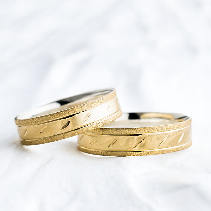 Aliança de Noivado Casamento Revestida em Ouro 5mm Toronto - Par