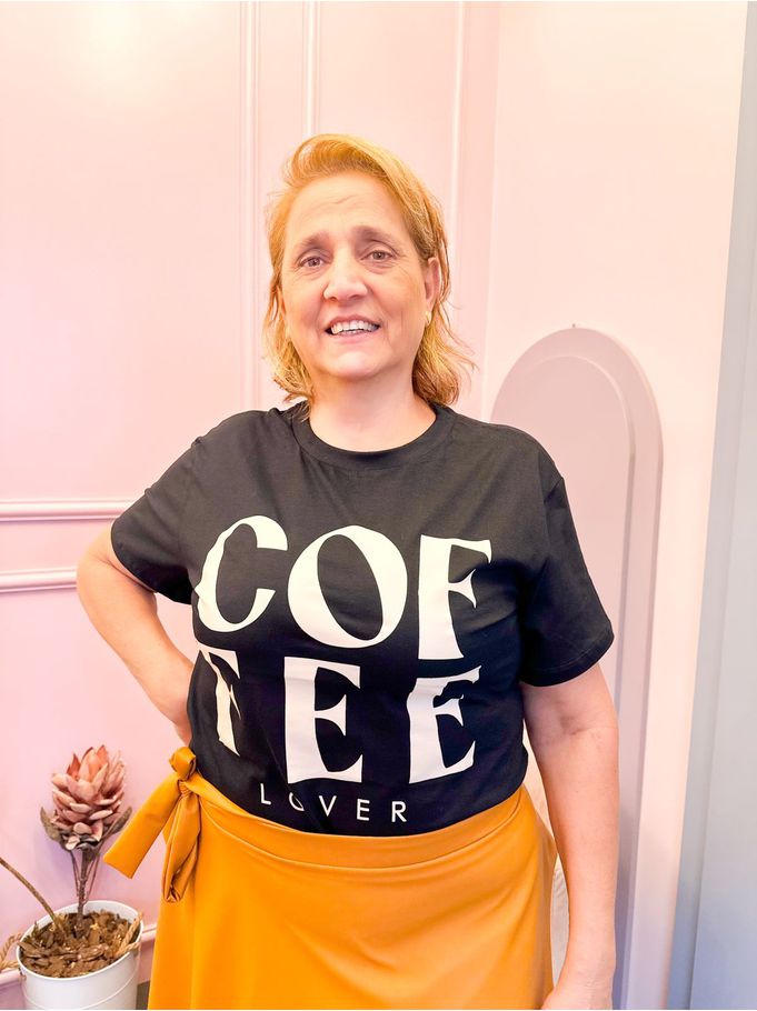 T Shirt Cofee Preta 