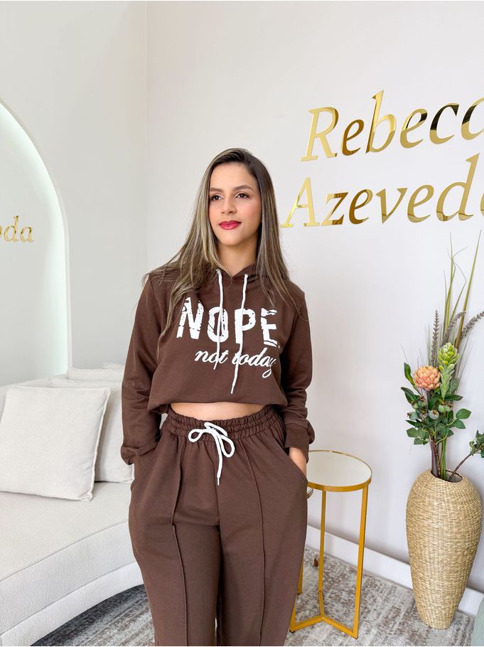 Conjunto Nope Marrom 