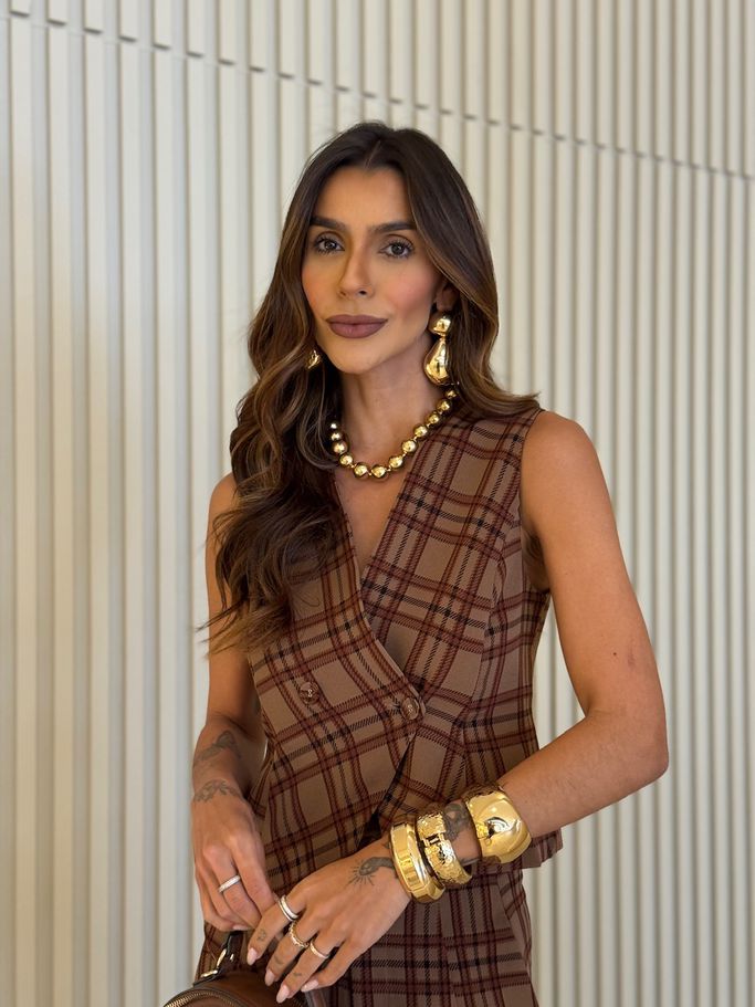 COLETE MAÍRA XADREZ CAFÉ