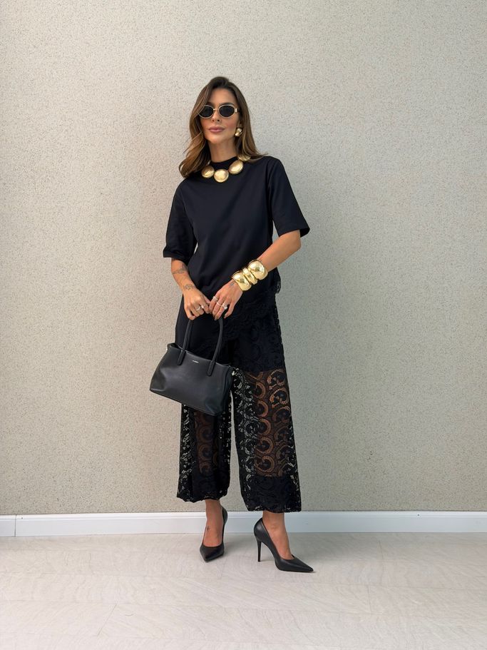 CALÇA JENIFER RENDA PRETA