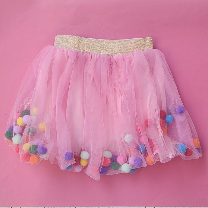 Saia de fashion tule com pompom