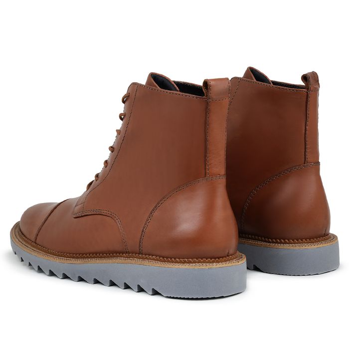 Coturno Masculino Couro Rhys Caramelo AVALON