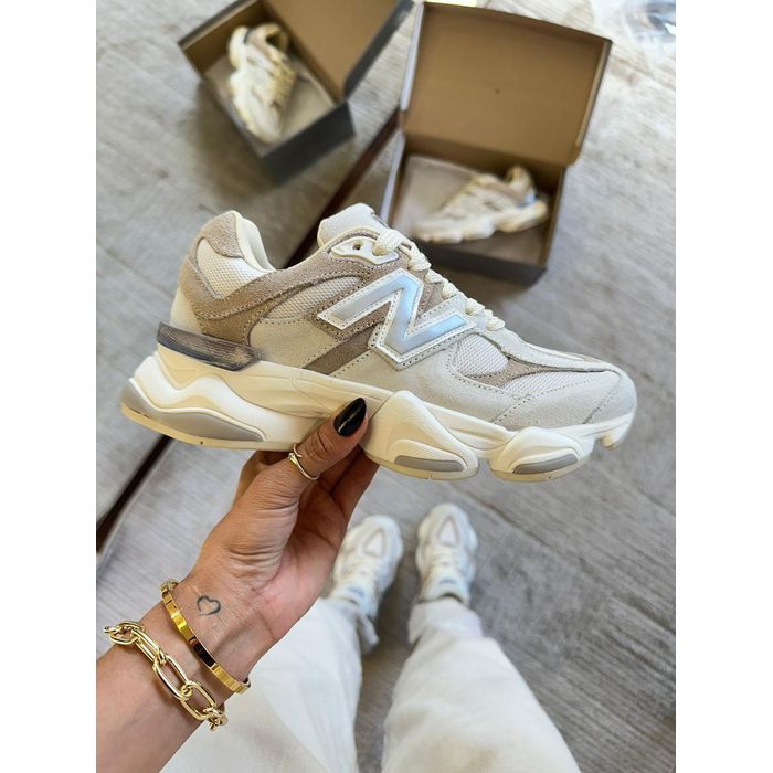 Tênis New Balance Nude - Larissa Flausino