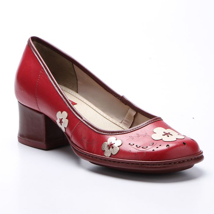 Sapato Retrô com Salto Grosso em Couro cor Carnet J.Gean 