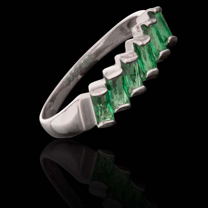 Anel/Aliança Zircônias 6x2 mm Paraíba Prata 925