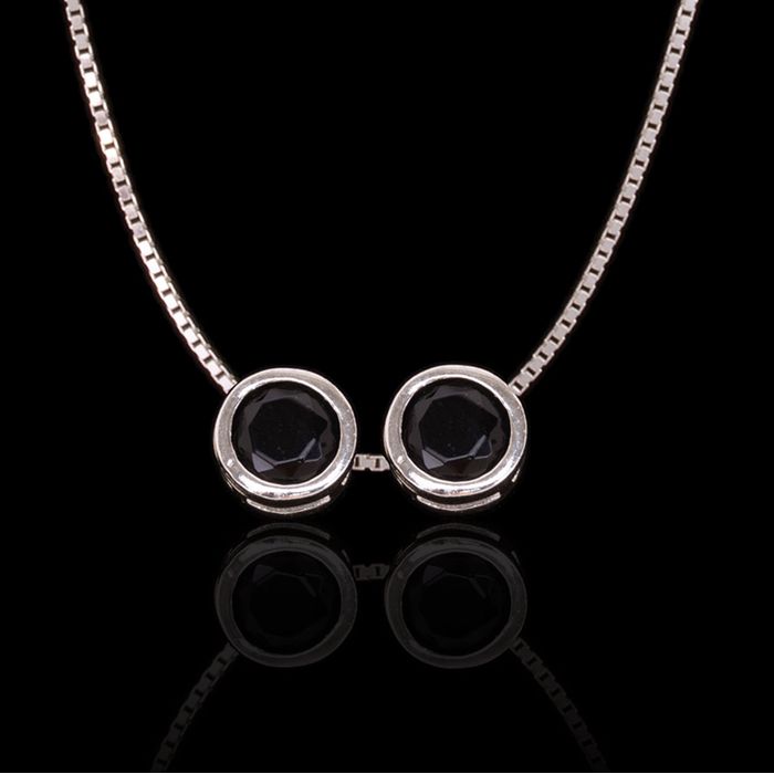 Escapulário Zircônia Circular Preto Prata 925