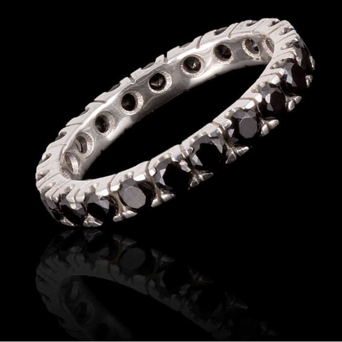 Anel Riviera Zircônia Ônix 3mm Prata 925 (todos os números)