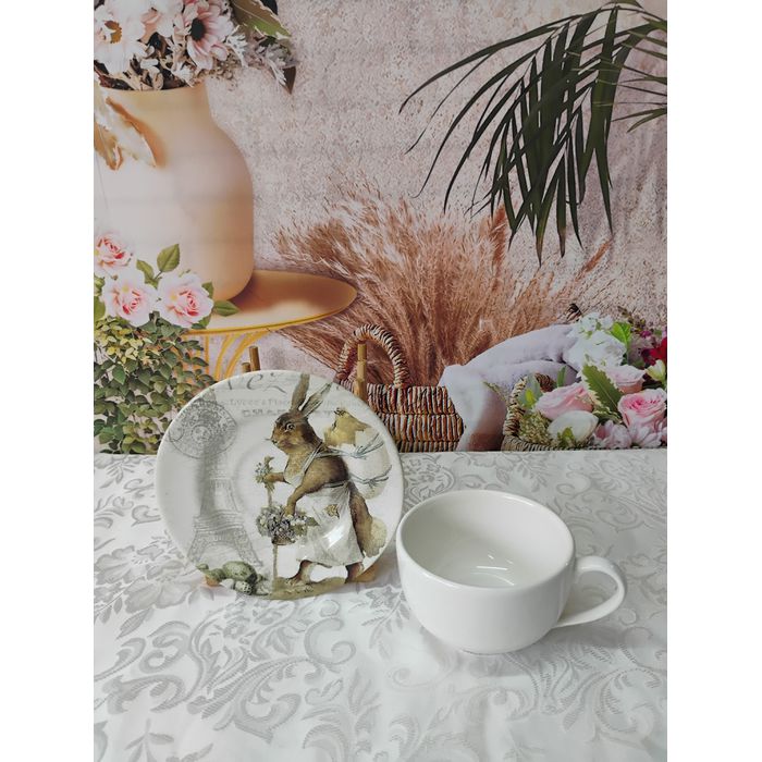 Xícara de Chá com Pires Easter Vintage