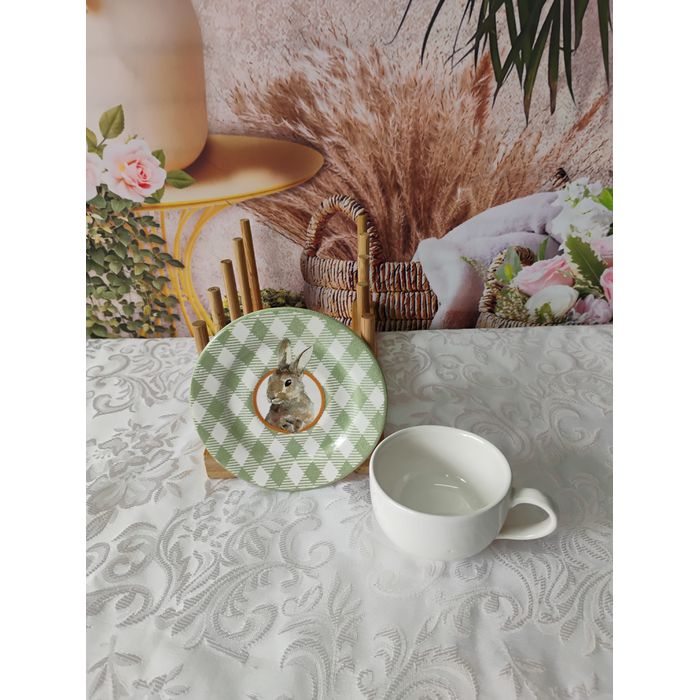 Xícara de Café com Pires Coelho Bunny