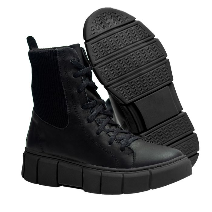 Coturno Megan All black - NAYKAZUMI