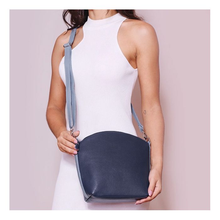 Bolsa de Couro - PAIXÃO - Azul Anil e Azul Hortênc... - Bubblê
