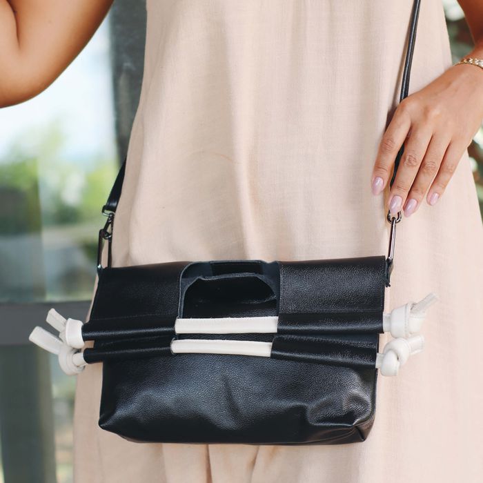 Bolsa de Couro - BOSSA - Preta e Off White - Bubblê