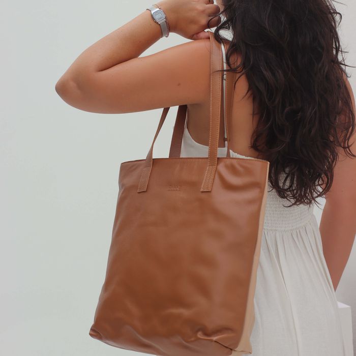 Bolsa de Couro - ENVELOPE - Nude e Caramelo - Bubblê