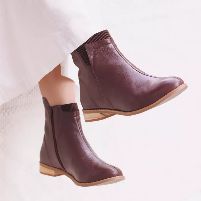 Bota - ESSÊNCIA - Madeira - 554.14 - Bubblê