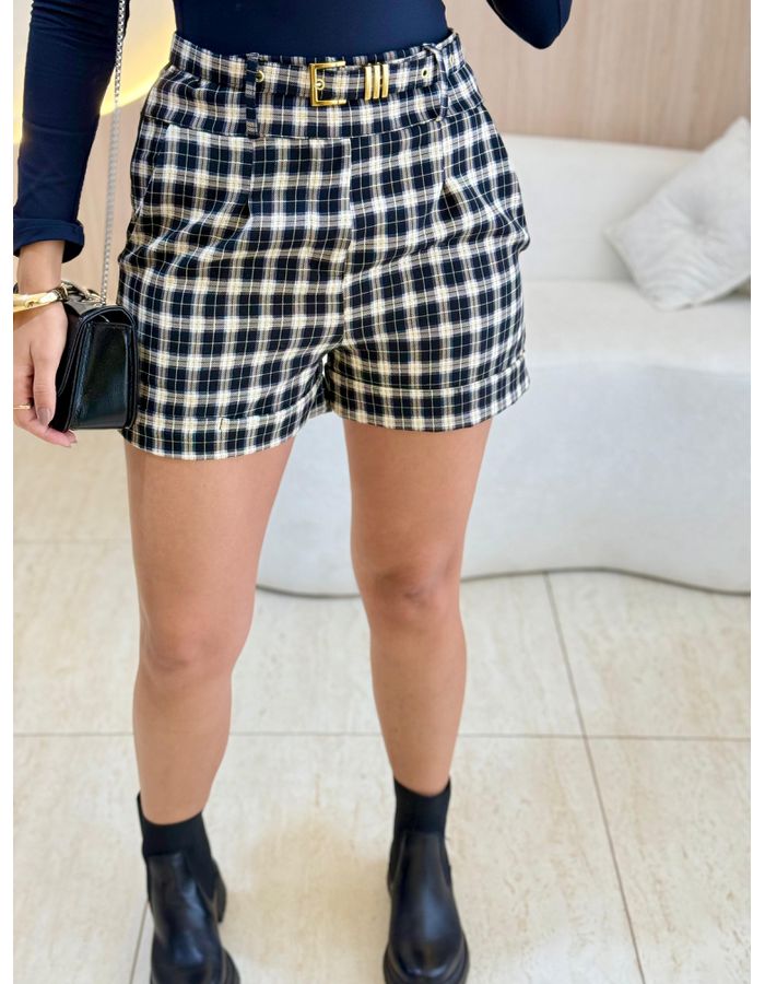 SHORT CURTO XADREZ PRETO - MOOD STORE