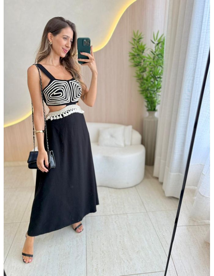VESTIDO MIDI JAMILE PRETO - MOOD STORE