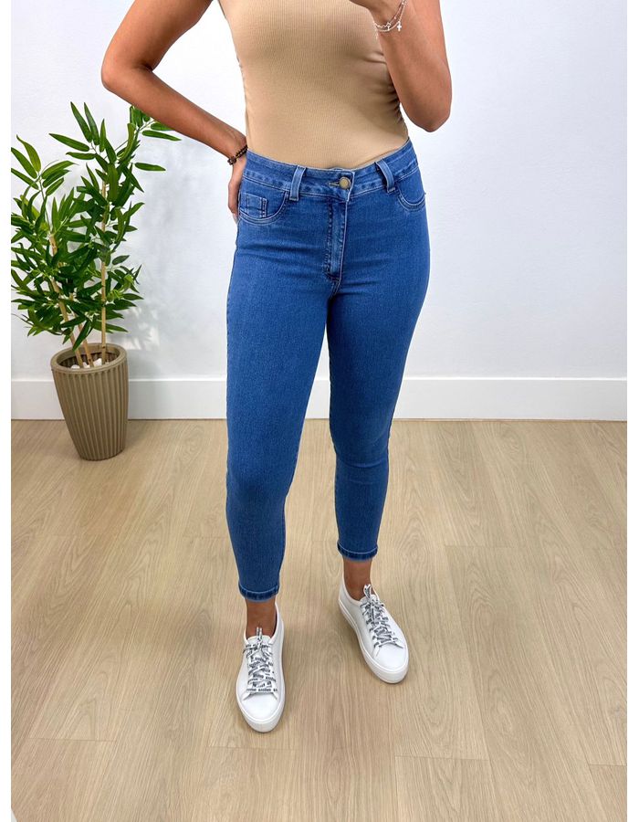 Calça Cropped Jeans Claro - Stefânia Dinardi Store