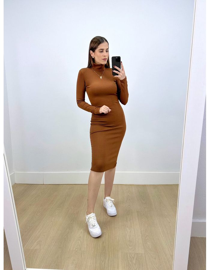 Vestido Midi Gola Alta Anarrug... - Stefânia Dinardi Store