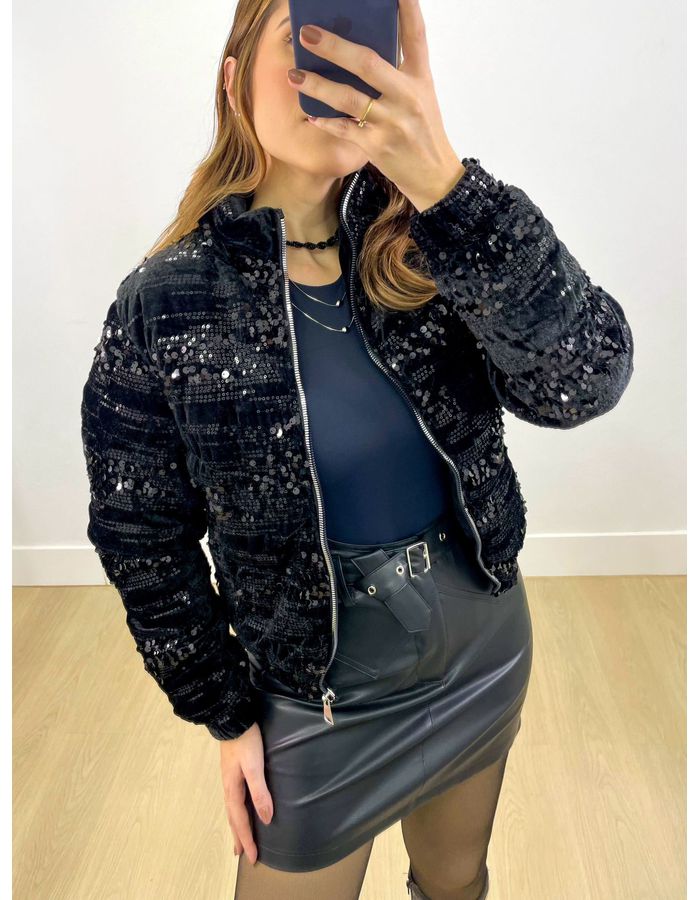 Jaqueta Puffer Paetê Preto - Stefânia Dinardi Store