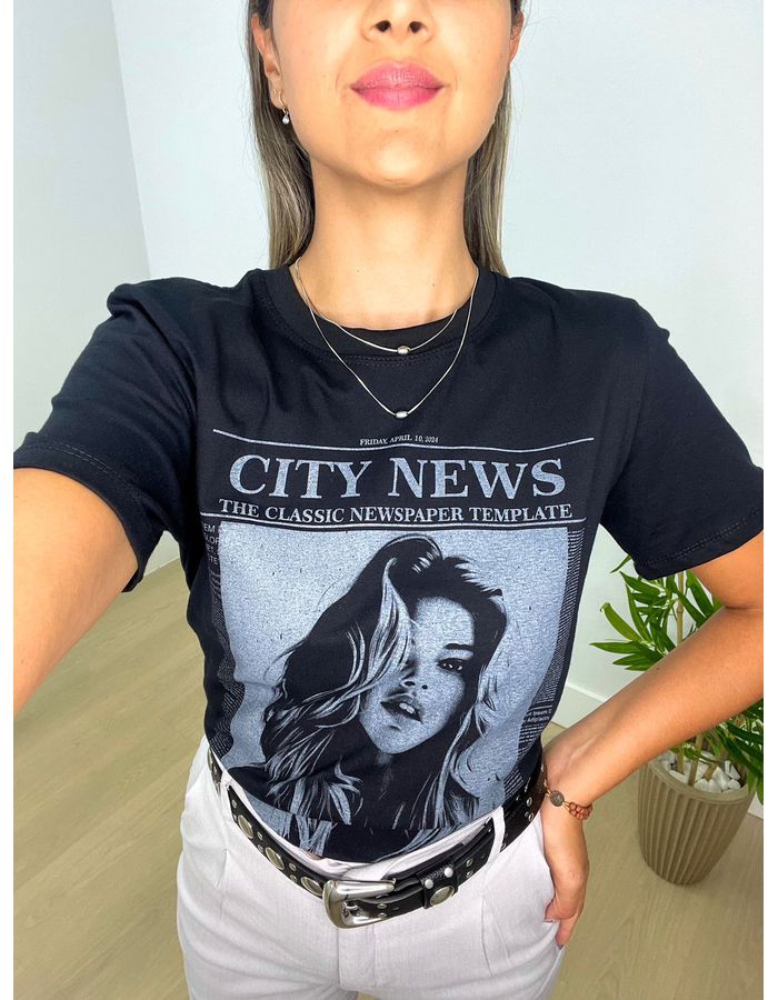 T-shirt City News 100% Algodão... - Stefânia Dinardi Store