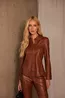 Camisa de Couro Pelica Feminina Caramelo Andrea