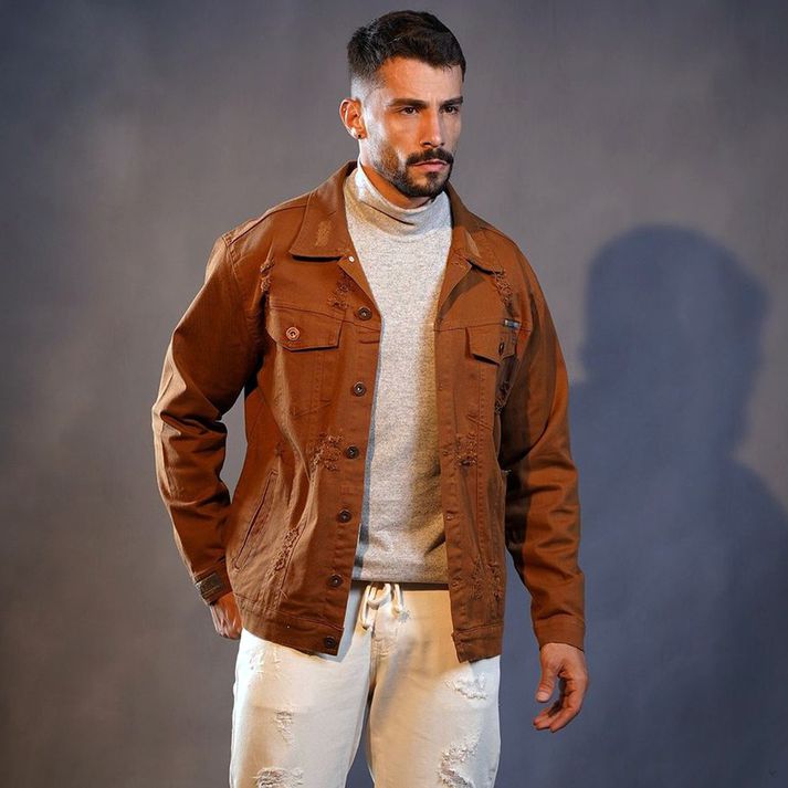 Jaqueta Sarja Caramelo Marrom Detalhes Destroyed M... - CHIEREGATO OUTLET