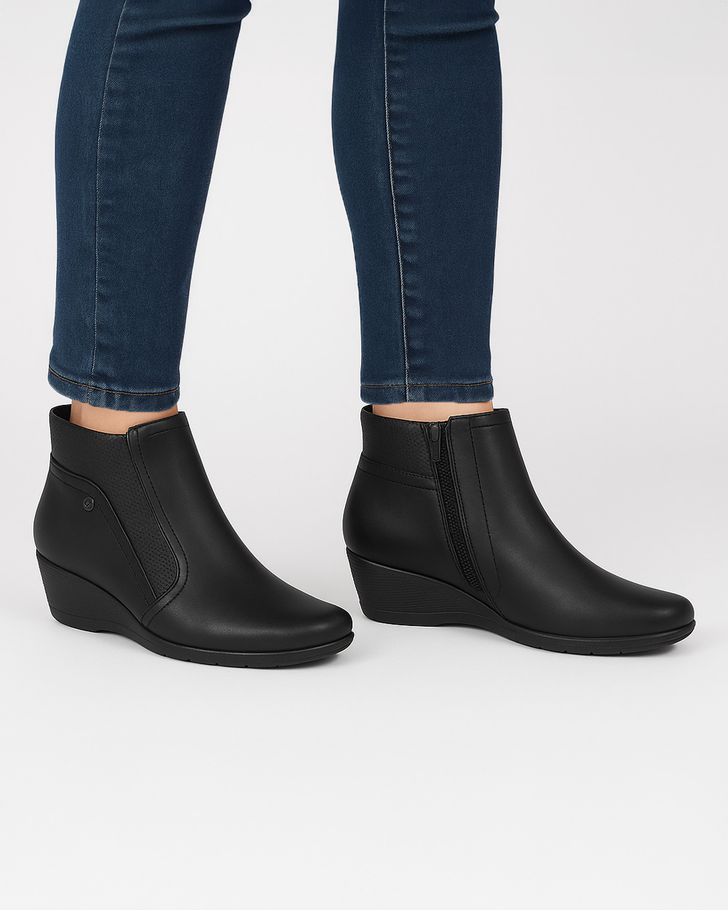 Bota Feminina Lírio - Preta