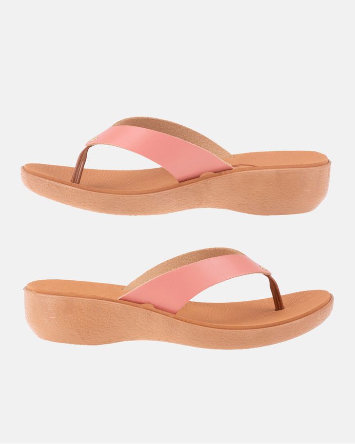 Chinelo Giesta - Blush