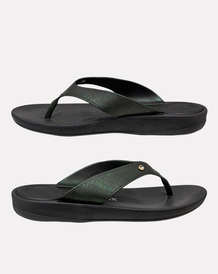 Chinelo Para Esporão Matricária - Preto