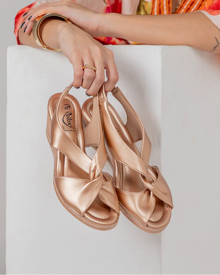 Sandália Slingback Anabela Floralis - Ouro