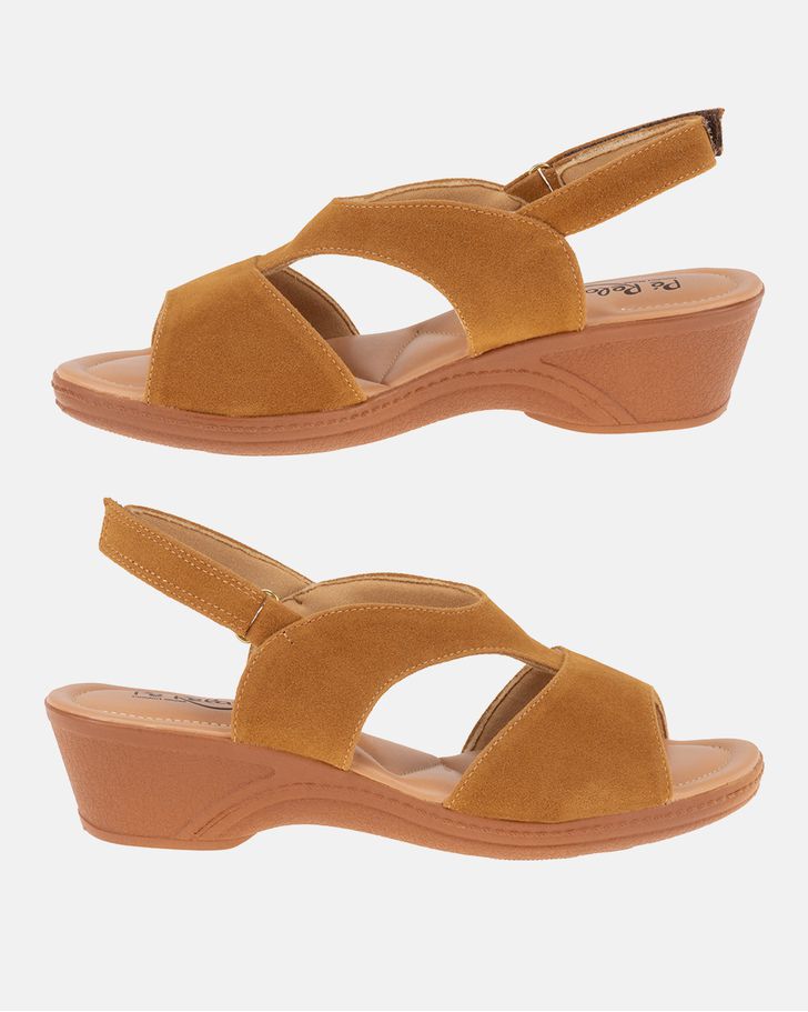 Sandália Salto Médio Verbena - Suede Caramelo Claro