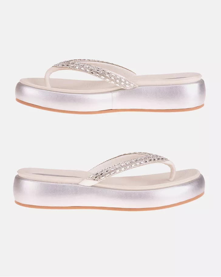 Chinelo Kalmia - Prata