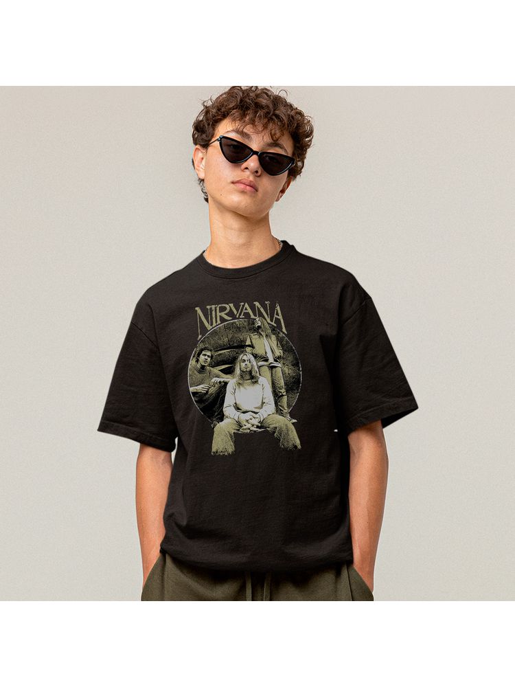 Camiseta Algodão Preta Nirvan... - Bronzo