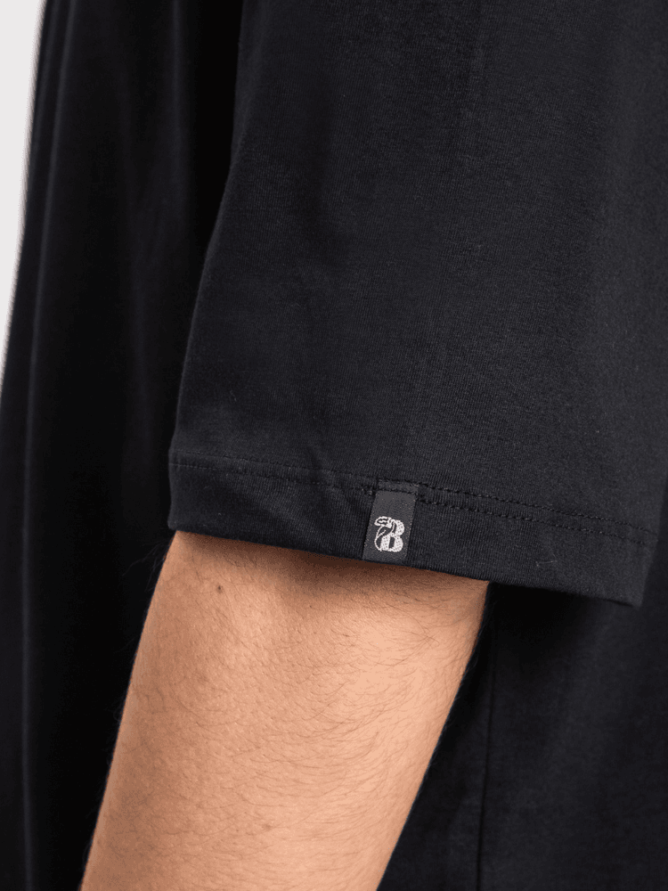 Camiseta Oversized Unissex Preta