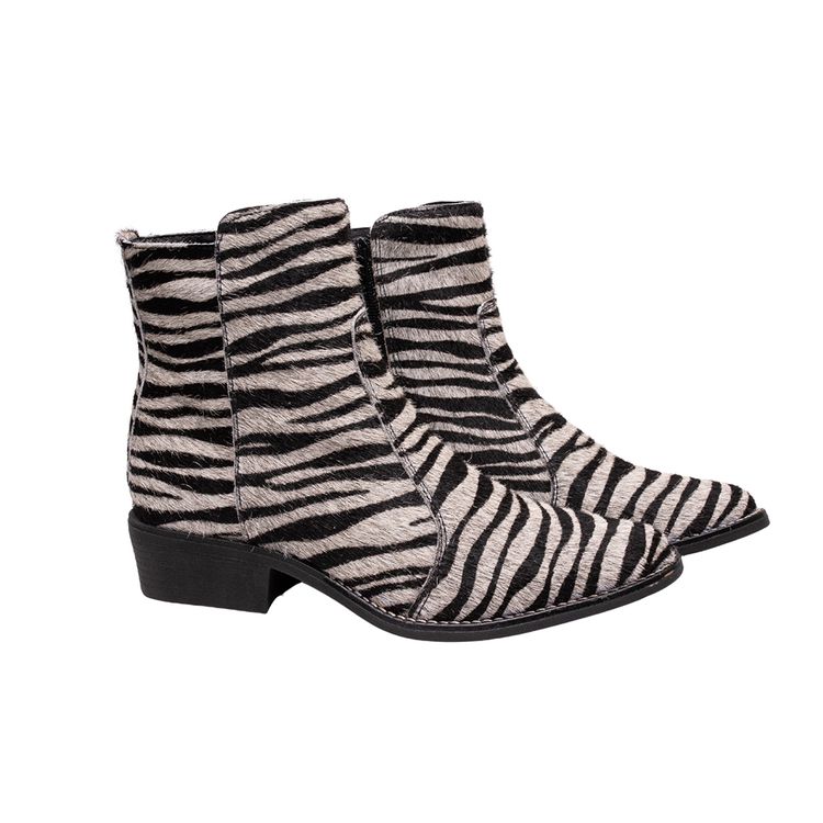 Bota Bico Fino Feminina Couro Zebra - 2028-ZEBRA - KUENTO SHOES