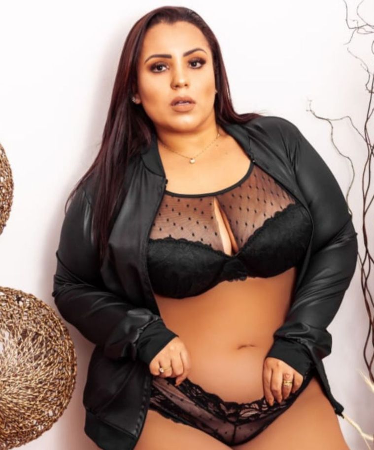 Conjunto Plus Size Tule Preto Bolinha e Caleçon Renda