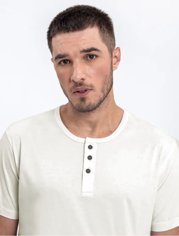 Camiseta Henley Off White
