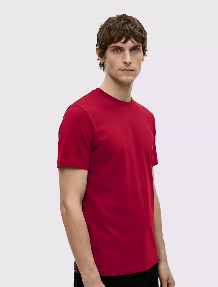 Camiseta Ultra Comfort Fit - Vermelho 