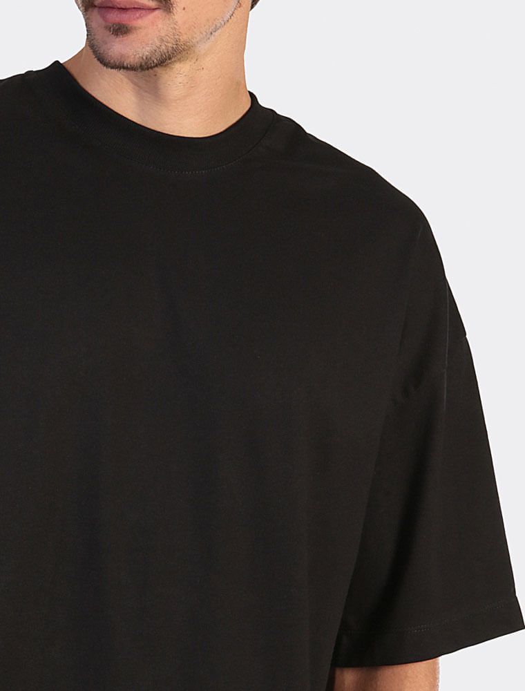 Camiseta Oversized Preta