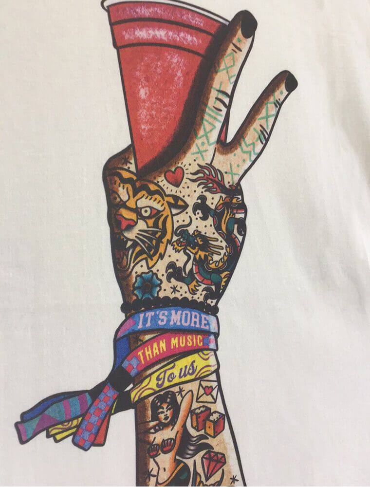 Camiseta Festival Vibe Off-white