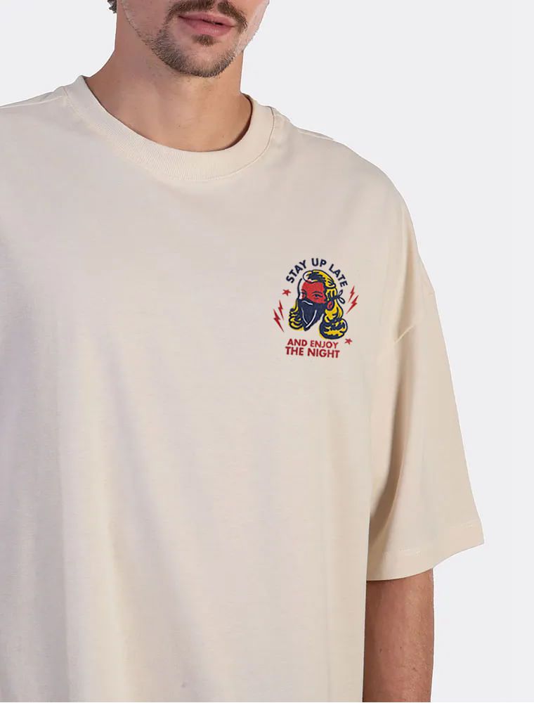 Camiseta Stay Up Oversized Off-White