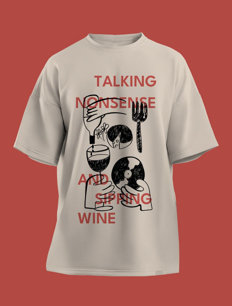 Camiseta Oversized Hermoso Talkin Nonsense Off White