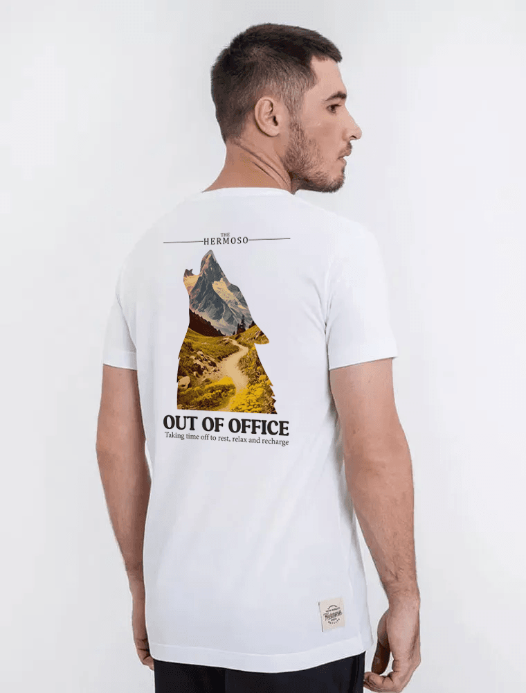 Camiseta Lobo Out Office Branco - Hermoso Compadre