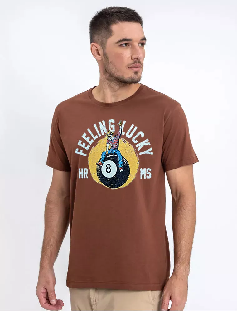 Camiseta Feeling Lucky Marrom - Hermoso Compadre