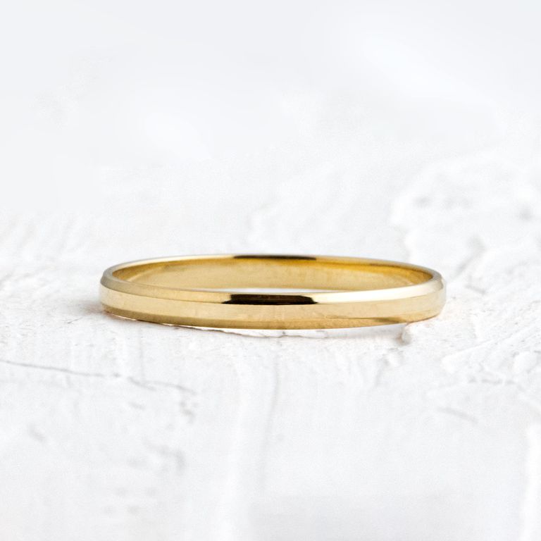 Aliança de Casamento em Ouro 2mm Chanfrada Lucy - Par