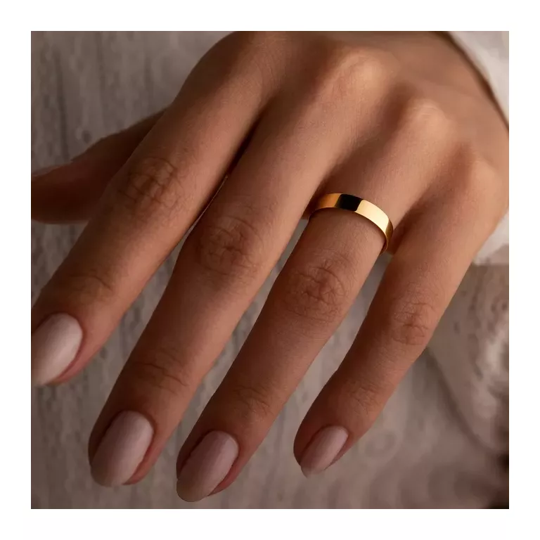 Aliança de Casamento em Ouro 4mm Bahamas (Bazar Rosê)